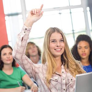 1800 sinh viên quốc tế